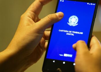 Saiba como consultar se tem direito ao abono salarial PIS/Pasep 2026