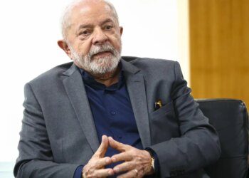 Principal desafio da Venezuela é fortalecer democracia, diz Lula