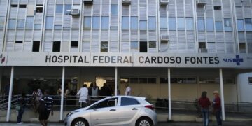 Lula inaugura emergência em hospital público do Rio de Janeiro