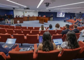 Moraes homologa acordo para que 2 kids pretos cumpram pena alternativa