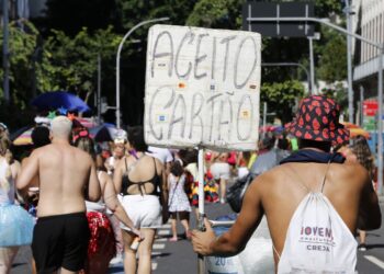 Ambulantes que se formalizaram como MEI crescem 45% em 2 anos