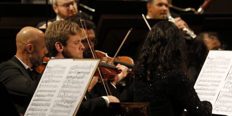 Orquestra de Câmara da USP faz pré-temporada com repertório plural
