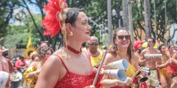 Campanha contra assédio sexual no carnaval tem adesão de 18 estados