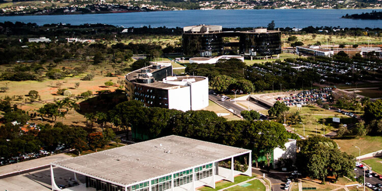 Projeto amplia punição para crimes de abuso de autoridade no Judiciário e MP — Senado Notícias