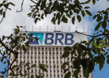 Justiça proíbe venda de área ambiental no DF para salvar BRB