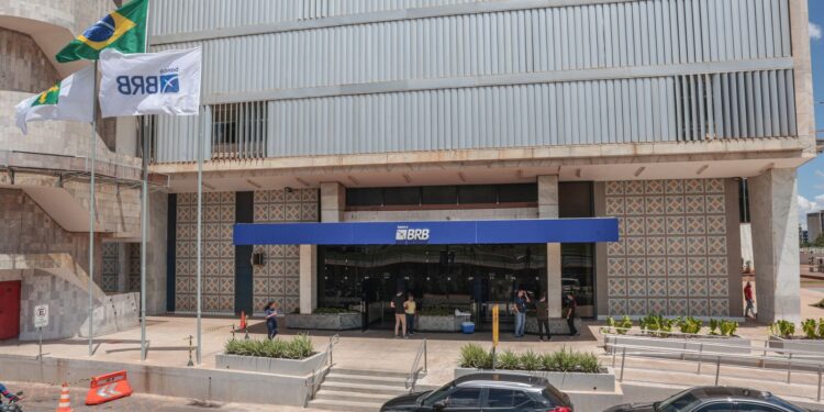 Justiça suspende uso de terrenos como garantia de capitalização do BRB