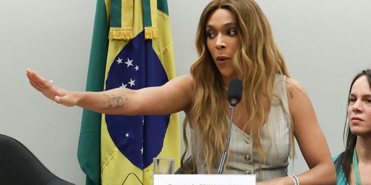 Comissão enfrentará “sistema organizado de opressão”, diz Erika Hilton