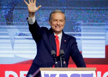 Lula vai participar da posse de Kast na presidência do Chile