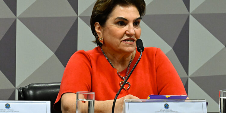 Ministra das Mulheres será ouvida na comissão mista de combate à violência — Senado Notícias