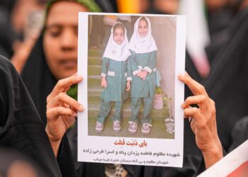 Ataque à escola de meninas no Irã expõe os horrores da guerra