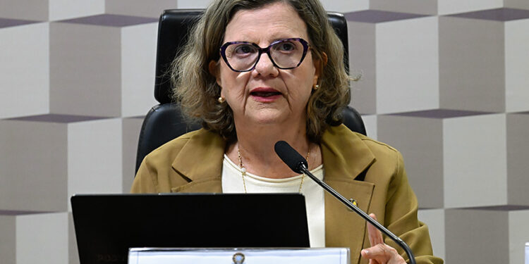 Comissão de Educação pode votar na terça o novo PNE, com validade de dez anos — Senado Notícias