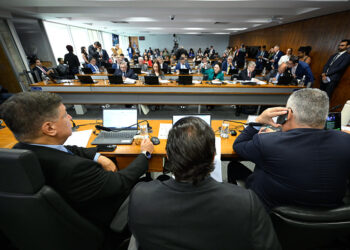 CPMI do INSS ouve ex-noiva de Vorcaro e presidente da Dataprev — Senado Notícias