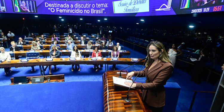 Ação do Estado pode reduzir feminicídios, afirmam debatedores no Senado — Senado Notícias