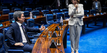 Aprovada adequação da LDO a nova licença-paternidade e apoio à reciclagem — Senado Notícias