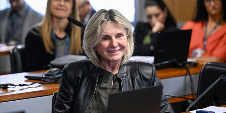 Comissão de Agricultura aprova projeto de nova Lei do Trabalho Rural — Senado Notícias