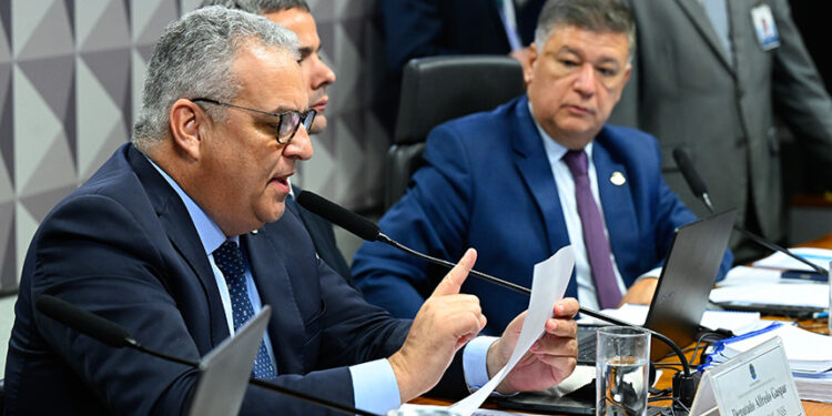 CPMI do INSS termina sem relatório final — Senado Notícias