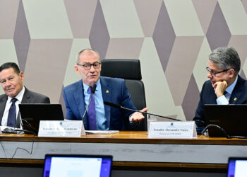Ibaneis Rocha e Cláudio Castro são convocados pela CPI do Crime Organizado — Senado Notícias