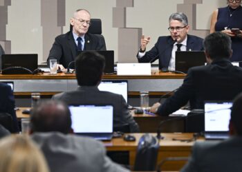 CPI do Crime aprova pedido para investigar beneficiários do Banco Master