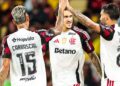 Flamengo atropela Madureira e disputa final do Carioca com Fluminense
