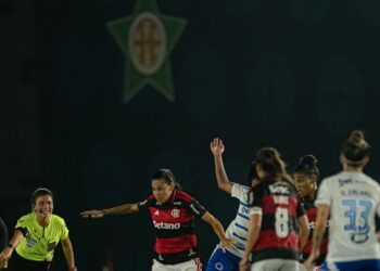 Flamengo e Cruzeiro empatam na abertura da 4ª rodada do BR Feminino