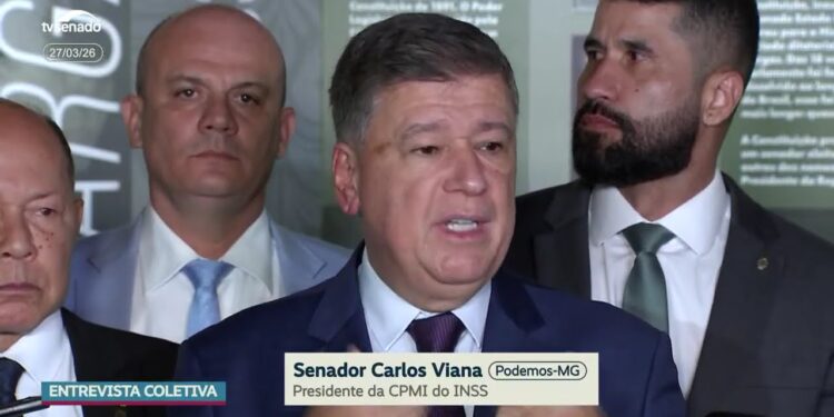 Vídeo: Presidente da CPMI do INSS espera votar relatório até a madrugada deste sábado