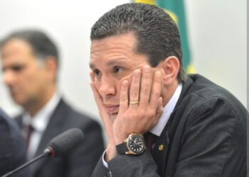 Fausto Pinato, na agenda de Vorcaro,  diz não conhecer o banqueiro preso