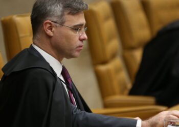 Mendonça vai relatar pedido de prorrogação da CPMI do INSS