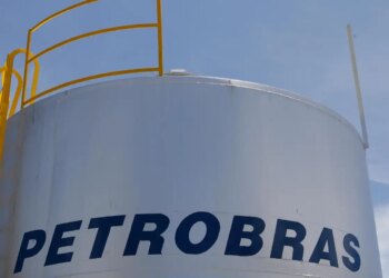 Distribuidoras pedem mais importação de diesel pela Petrobras