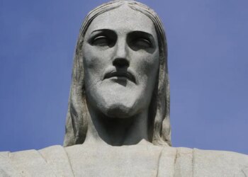 Cristo será iluminado em campanha de combate à violência de gênero