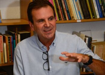 Paes diz que secretário de Defesa do Consumidor do Rio sofreu atentado