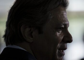 Fazenda tira de projeto de lei proposta para socorrer bancos em crise