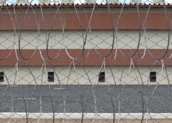 Vorcaro chega a Brasília em voo da PF e vai para presídio federal