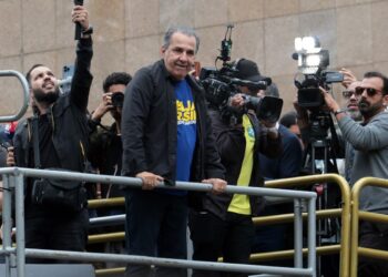 Moraes vota por tornar Malafaia réu por ofensa ao Comando do Exército