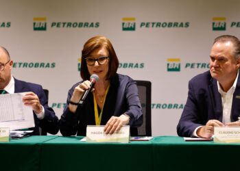 Conflito no Irã não deve afetar exportações da Petrobras, diz diretor