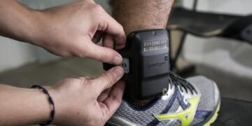 Câmara aprova uso obrigatório de tornozeleira por agressores de mulher