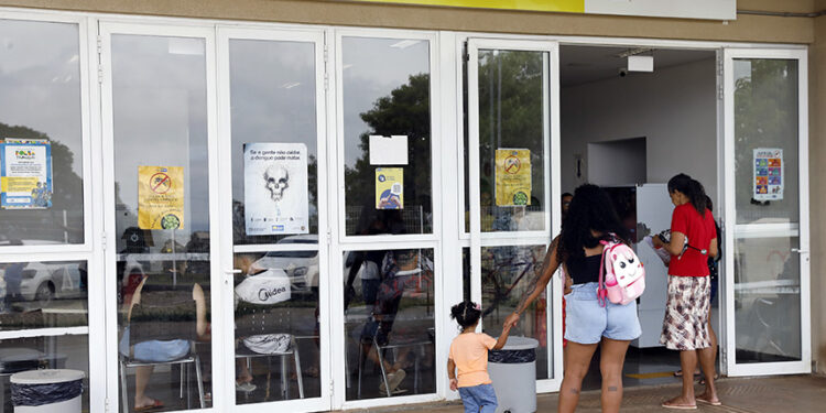 Ampliação do número de pediatras no SUS está na pauta da CAE — Senado Notícias