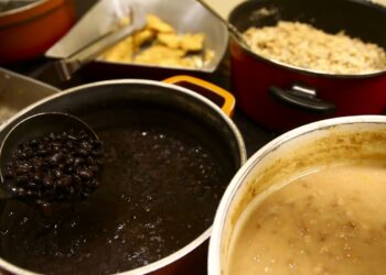 Insegurança alimentar atinge mais de 60% das famílias em favelas