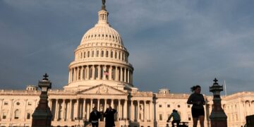 Prazo da guerra de Trump sem aval do Congresso termina 1º de maio