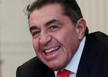 Ministério repudia declaração de assessor de Trump sobre brasileiras