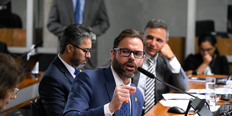 CSP pode ouvir diretor da PF e delegado que ajudou a prender Ramagem nos EUA — Senado Notícias