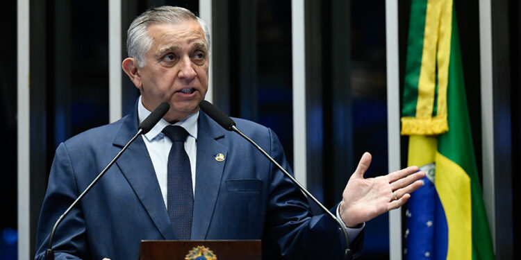 Izalci anuncia pré-candidatura ao governo do DF — Senado Notícias