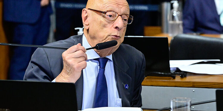 CSP aprova divulgação de dados pessoais de suspeitos em flagrantes no comércio — Senado Notícias