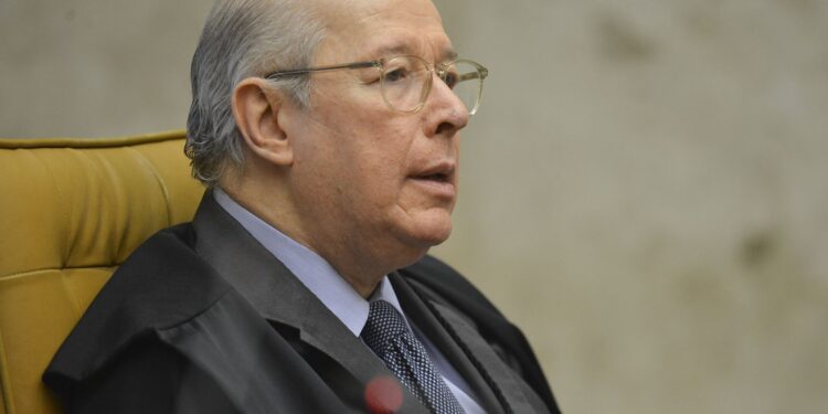Celso de Mello diz que Senado cometeu grave equívoco institucional