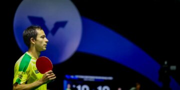 Calderano cai para chinês na semi e leva bronze na Copa do Mundo