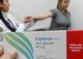 SUS qualifica profissionais para ampliar oferta de implantes hormonais
