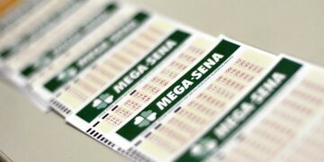 Mega-Sena acumula e prêmio principal vai para R$ 40 milhões
