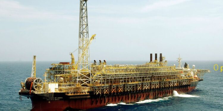 Fercomércio-RJ: redistribuição de royalties seria uma ameaça ao estado