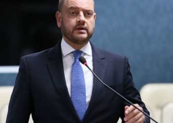 Zanin mantém presidente do TJRJ no cargo de governador interino do Rio