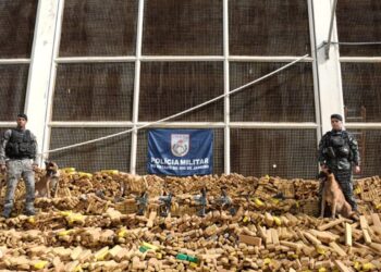 RJ: Operação na Maré apreende recorde de 48 toneladas de drogas