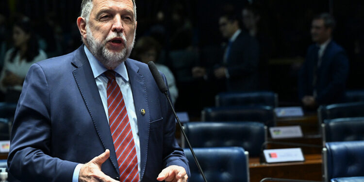 Projeto que dá a cooperativas acesso a fundos de desenvolvimento vai à sanção — Senado Notícias